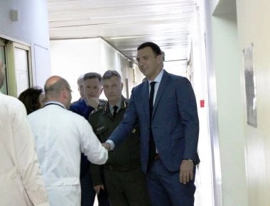 Επίσκεψη στο ΝΙΜΤΣ πραγματοποίησε ο Β.Κικίλιας- Τα συγχαρητήρια στην διοίκηση